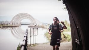 Me with my mouth full of food as I enter Roughcastle tunnel. Credit: Neil Shearer Photography and GB Ultras